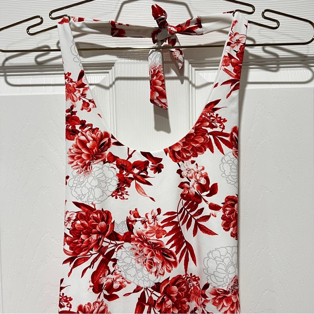 Beach Bunny Red Floral SAMANTHA Cheeky One Piece Swimsuit Size Small Fully Lined - Picture 5 of 11